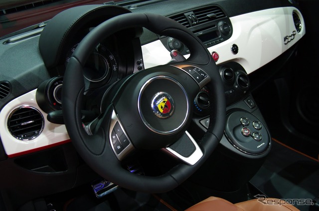 アバルト 500C