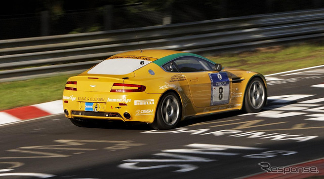 ヴァンテージGT4