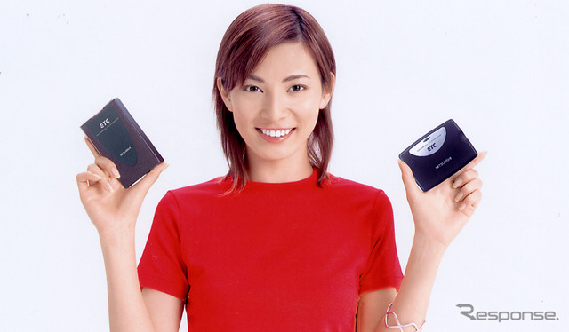 三菱電機のETC、フロントガラス貼付---日本最小サイズで新登場