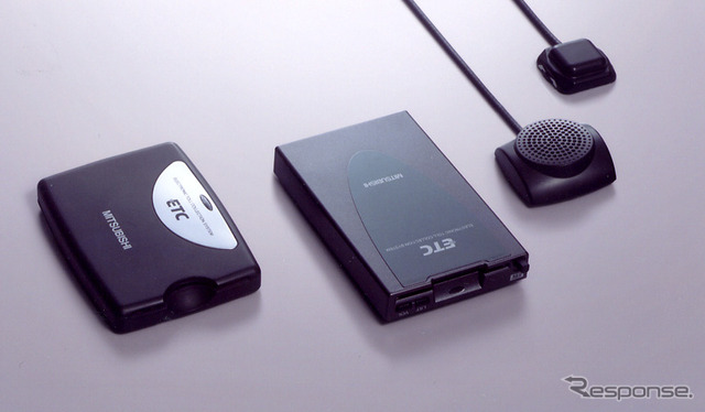 三菱電機のETC、フロントガラス貼付---日本最小サイズで新登場