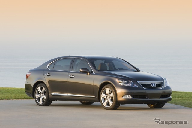 LS600hLペブルビーチ