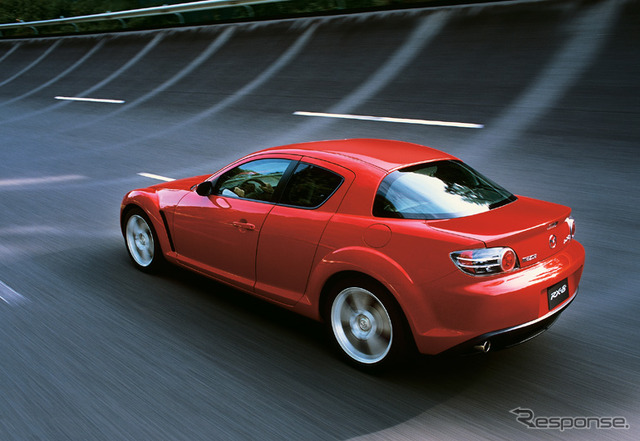 【マツダ『RX-8』発表】緊張し、高揚してくるデザインを