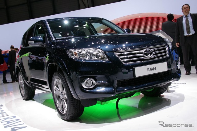 トヨタ RAV4