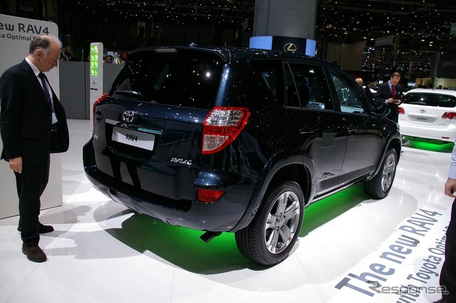 トヨタ RAV4