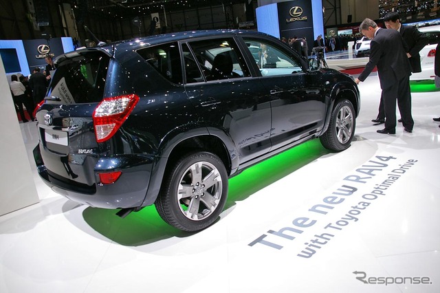 トヨタ RAV4