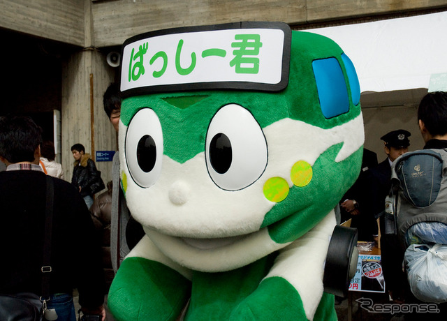 神戸市交通局のばっしー君