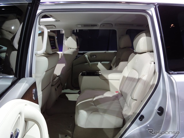 インフィニティ QX56