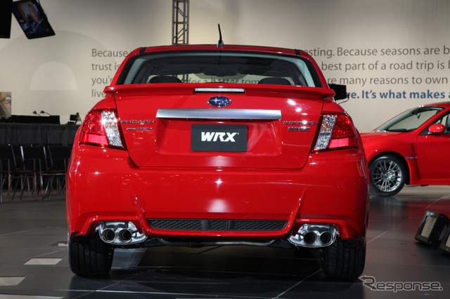 スバル インプレッサ WRX 4ドアセダン
