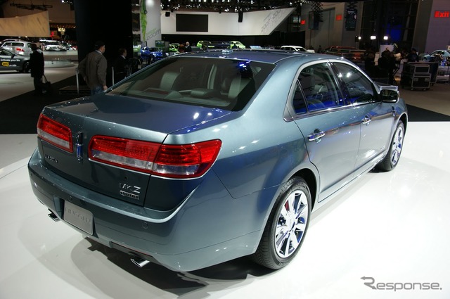 リンカーン MKZハイブリッド