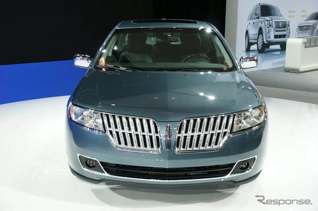 リンカーン MKZハイブリッド
