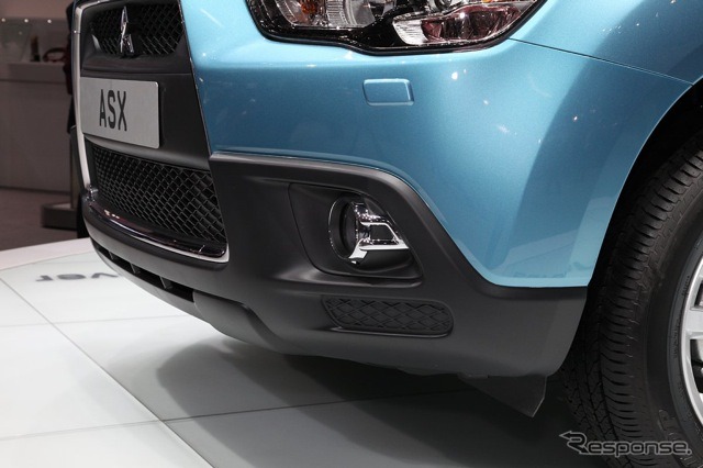 三菱 RVR 改め ASX