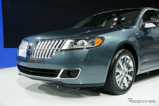 リンカーン MKZハイブリッド