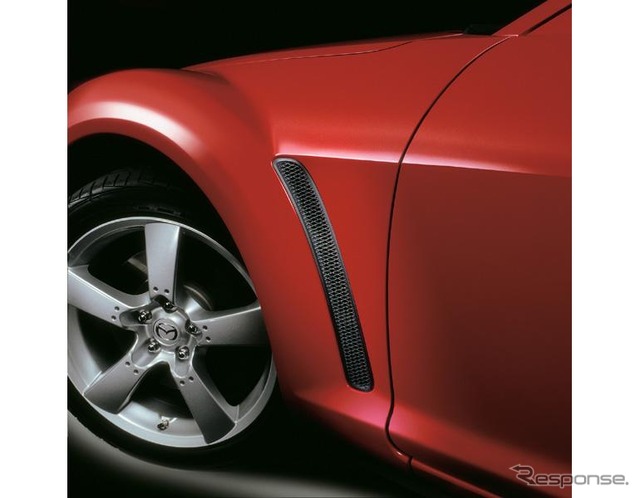 【マツダ『RX-8』発表】禁断の質問「スポーツカーとは」…チーフデザイナー