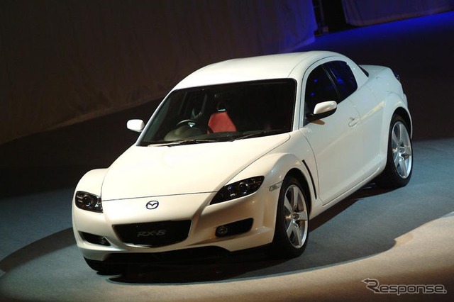 【D視点】マツダ『RX-8』---チャップマンとニアンが運転したら!?