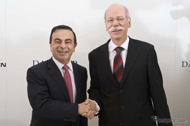 ゴーン社長（向かって左）とツェッチェ会長