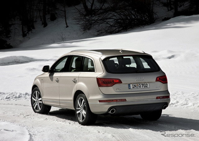 Q7