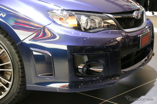 スバル インプレッサWRX STI(4ドアセダン)