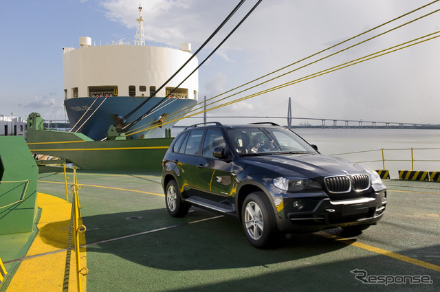 米国サウスカロライナ州スパータンバーグ工場から輸出される「X5」