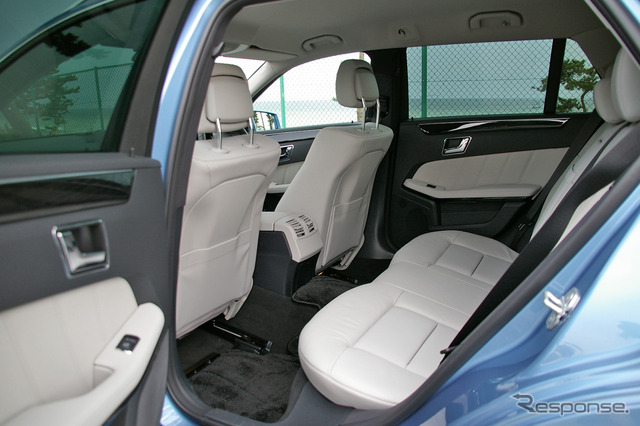 E350ブルーテック ステーションワゴン