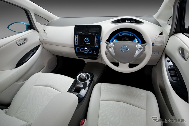 2011年にアイルランドに導入される予定の日産リーフ