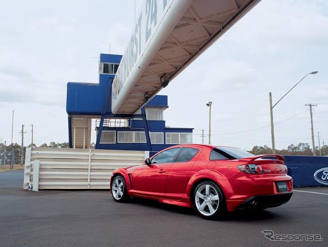 【マツダ『RX-8』写真蔵】マツダのスピリットを見る