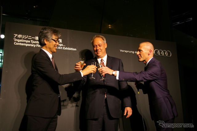 森美術館館長の南條史生氏(左)、オースラリア大使館首席公使ブレンドン・ハマー氏(中央)
