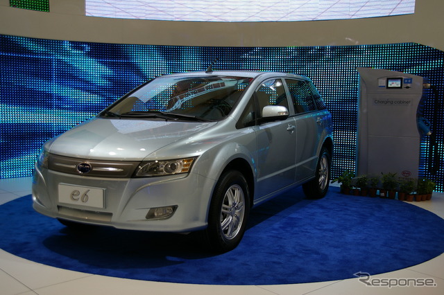 BYD e6