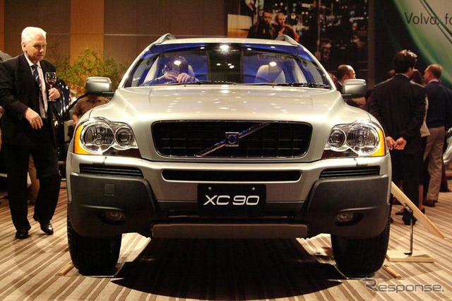 【ボルボ『XC90』写真蔵】ボルボ初の本格SUVを知る!