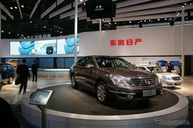 日産ティアナ