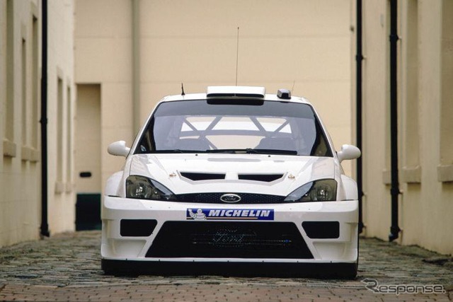 【WRC写真蔵】これを見ろ!! ---2003年型フォード『フォーカスRS WRC』