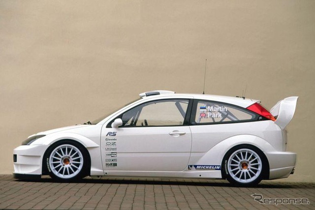 【WRC写真蔵】これを見ろ!! ---2003年型フォード『フォーカスRS WRC』