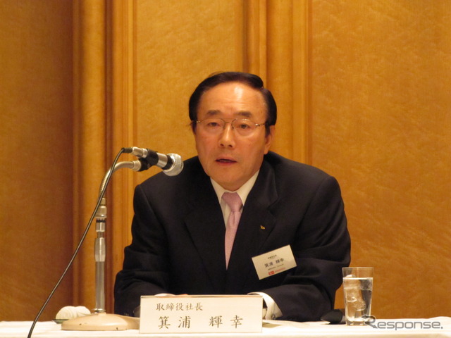 箕浦現社長