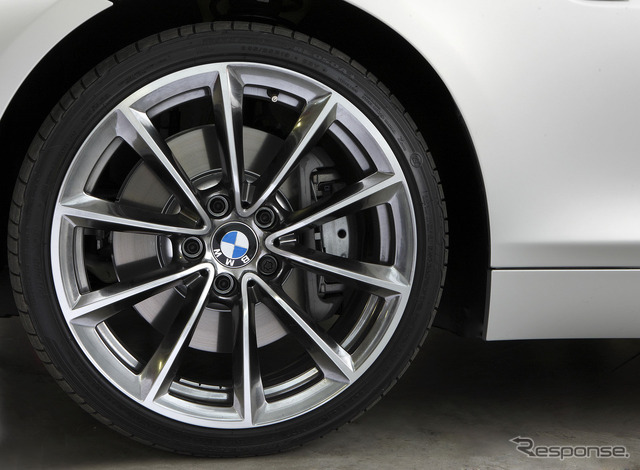 Z4 sドライブ35isミッレミリア