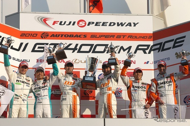 GT500クラス表彰式