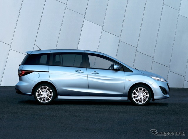 プレマシー新型（市販予定車）
