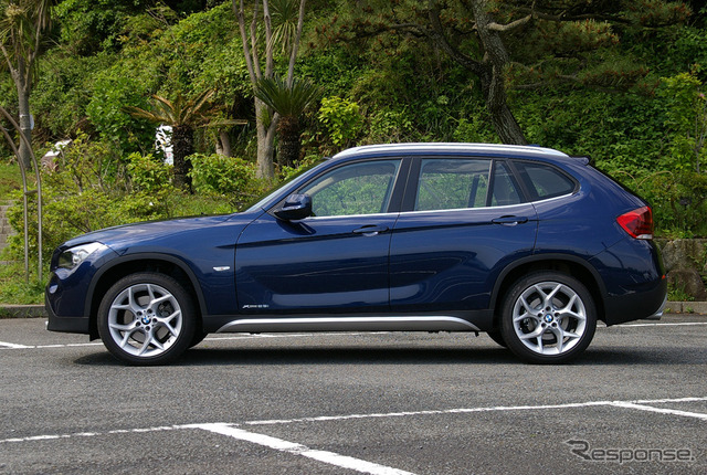 X1 xDrive 25i(18インチホイール)