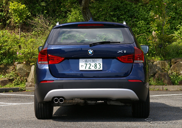 X1 xDrive 25i(18インチホイール)