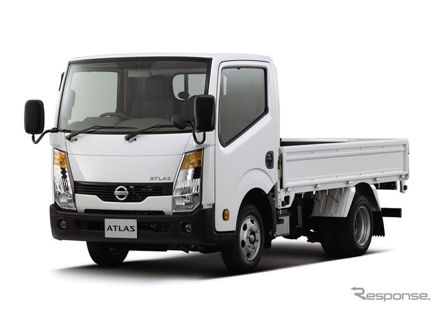 ルノー・マキシティと基本設計を共有する日産アトラスF24の日本仕様