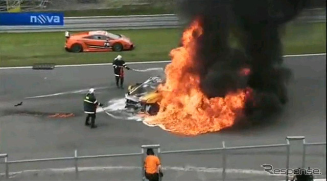 ガヤルドがワンメークレースで大クラッシュ