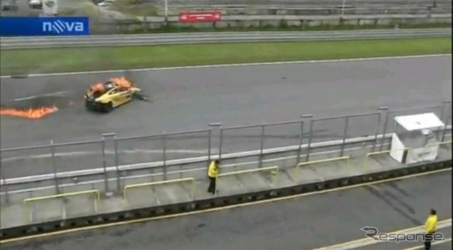 ガヤルドがワンメークレースで大クラッシュ