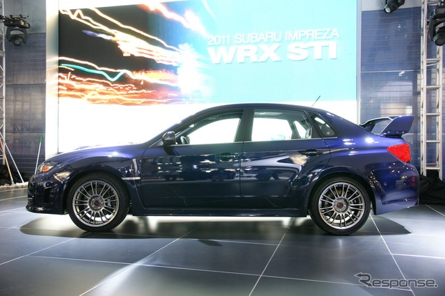 インプレッサ WRX STI 4ドア（ニューヨークモーターショー10）