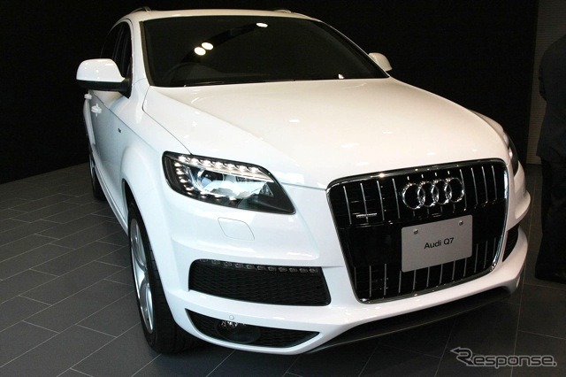 Q7