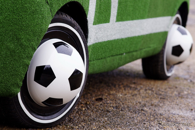 i10の「サッカー自動車」