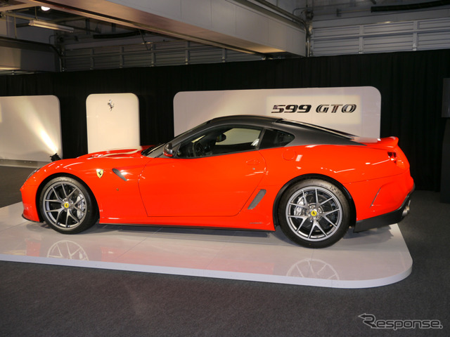 フェラーリ史上最速 599GTO、日本初公開…既に完売