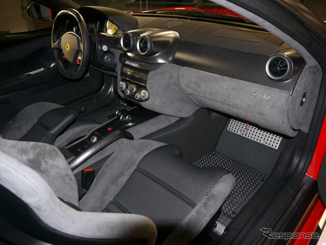 フェラーリ史上最速 599GTO、日本初公開…既に完売