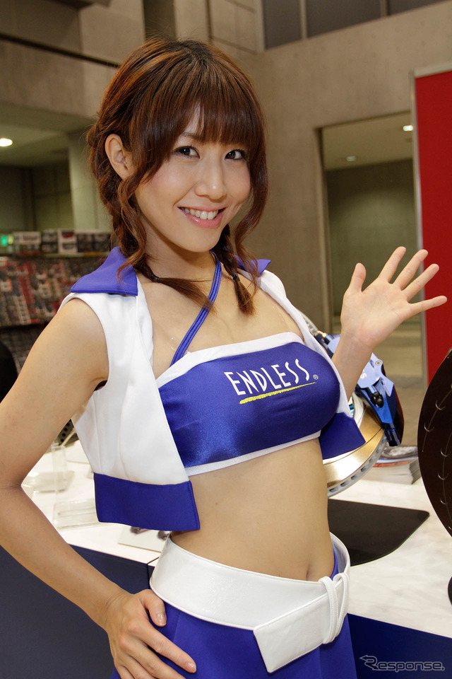 コンパニオン(撮影=池田忍)