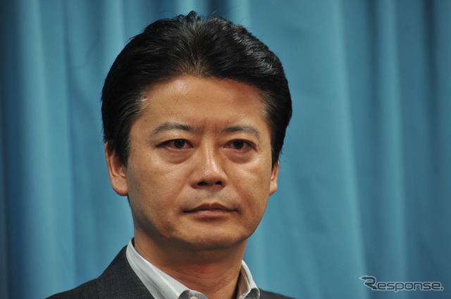 玄葉光一郎公務員制度改革相(18日の閣議後会見で) 撮影=中島みなみ
