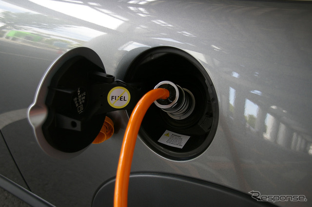 200V・50A電源ならば2時間半で満充電にできる。急速充電はいらない?