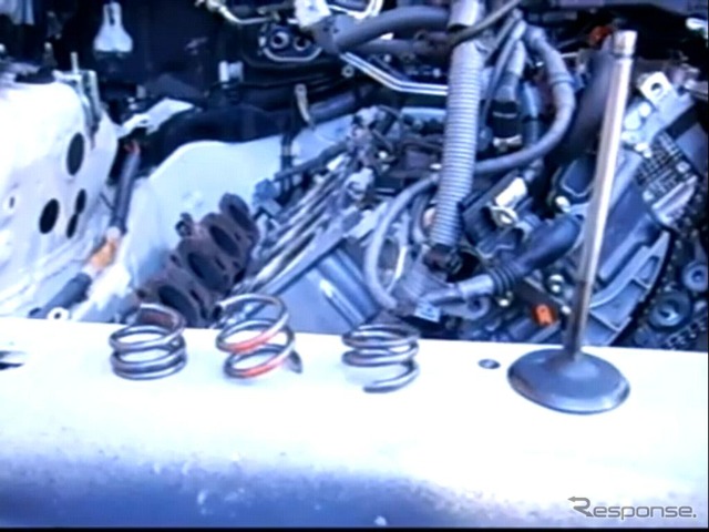 GS460のエンジン不具合映像（画像は動画キャプチャー）