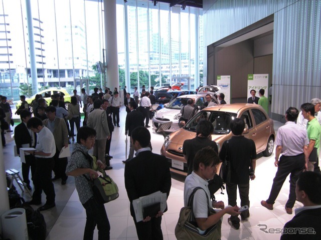 グローバル本社ギャラリー（横浜。写真は報道発表会）